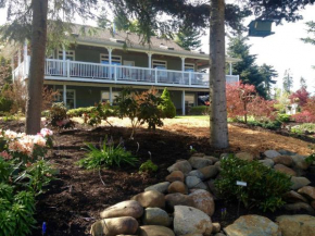 Little Bear Garden View Suites-Hummingbird, Cumberland